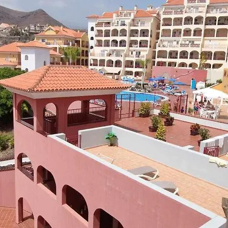 Dinastia B403 By Tenerife & Sales Los Cristianos (Tenerife)