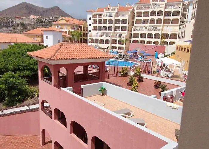 Dinastia B403 By Tenerife & Sales Los Cristianos (Tenerife)